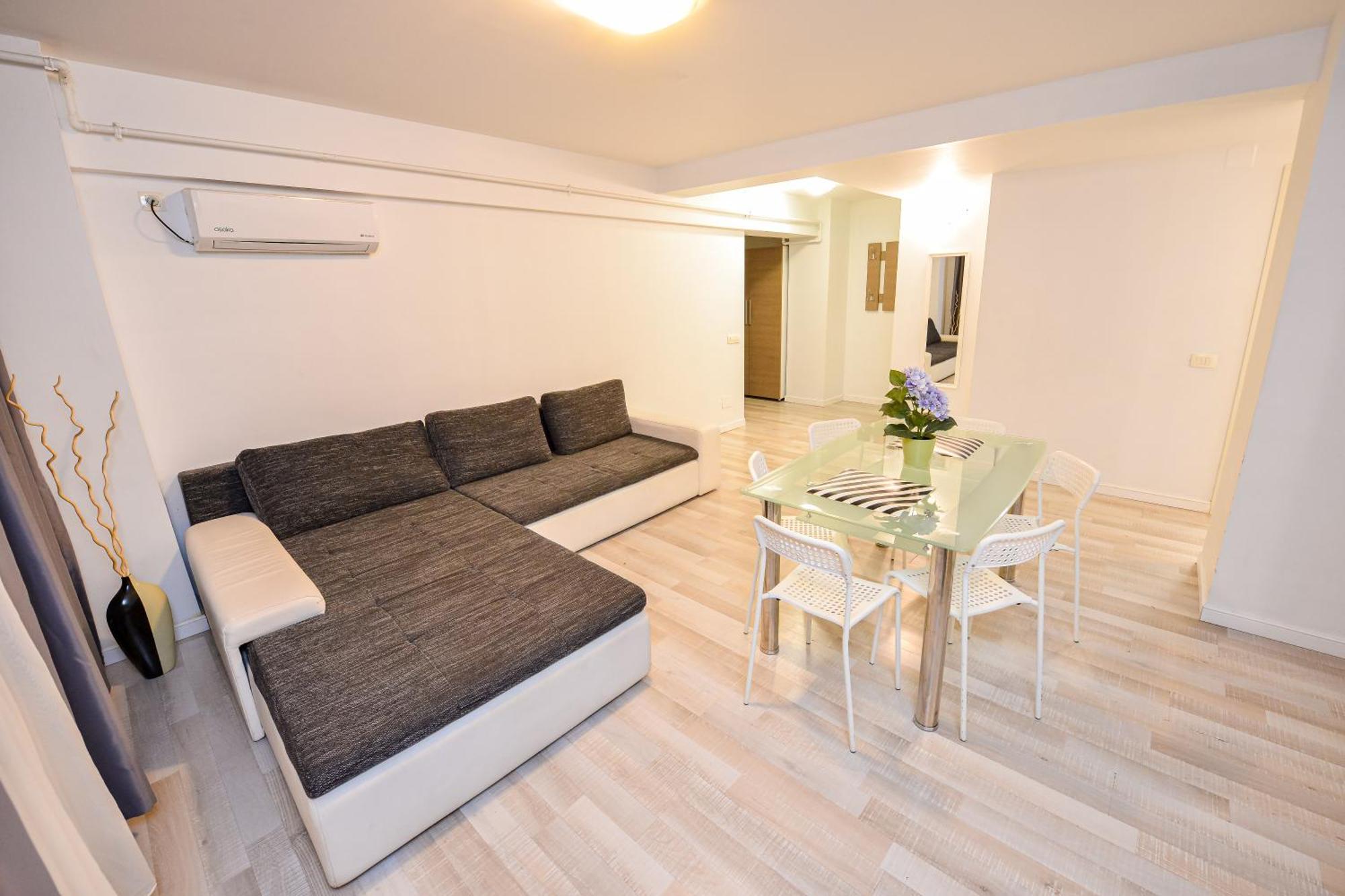 Shabbat Apartments Bucharest Exterior photo